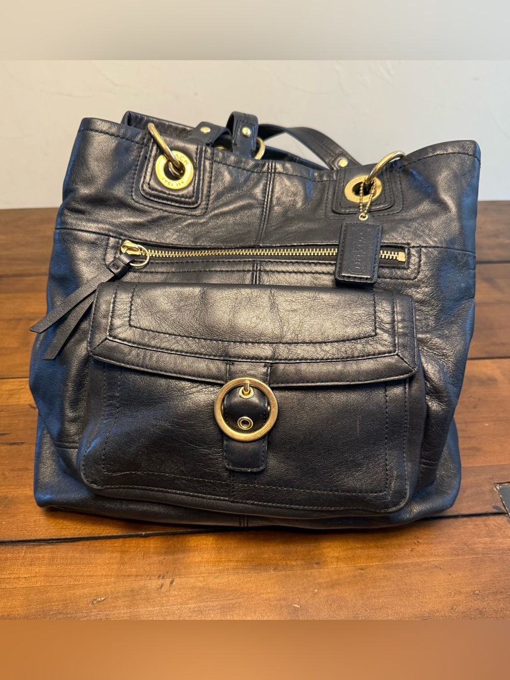Coach Black Leather Tote Bag Brass Hardware Large